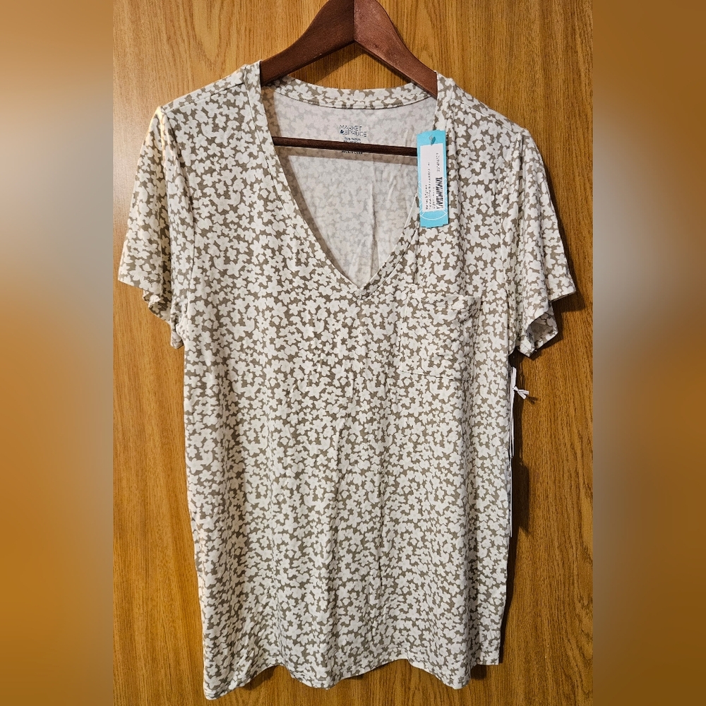 NWT Market & Spruce T-Shirt